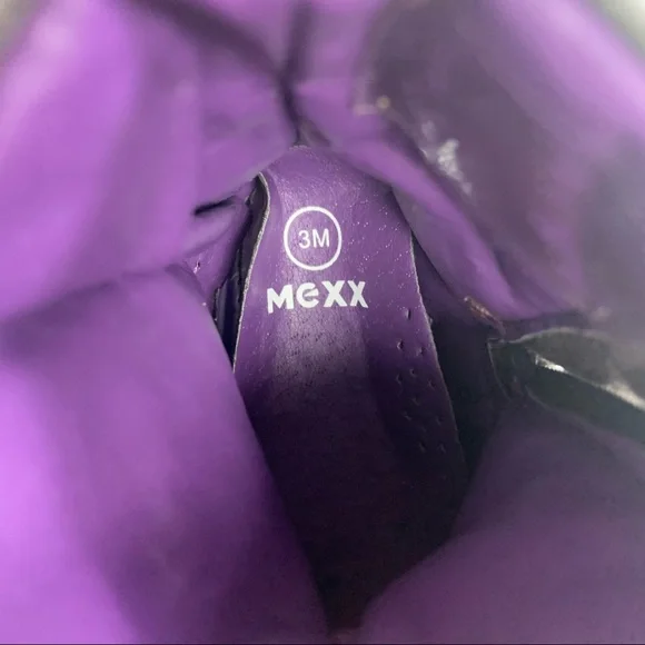 [BOGO ✨] Mexx Spring Suede Booties 🌻 - Picture 4 of 4